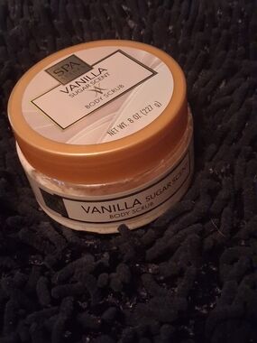Vanilla Sugar Scent Body Scrub - SPA